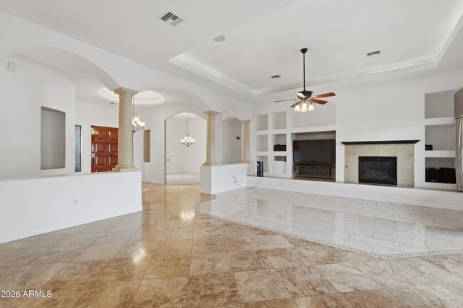 Building Photo - 5399 S Via de Rico