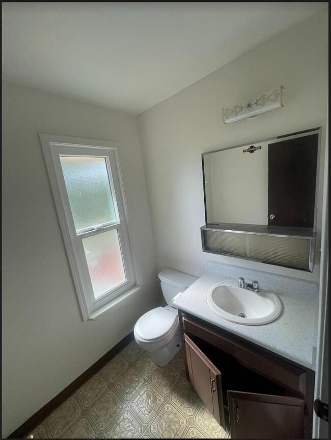 Building Photo - 2469 Colina Ct