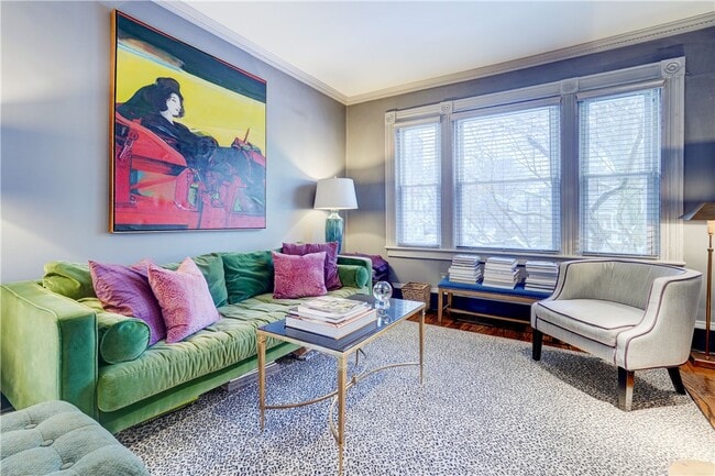 Building Photo - 249 S Goodman St