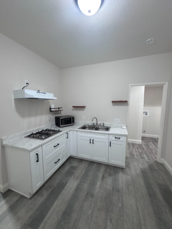 Building Photo - 27028 Early Dawn Rd