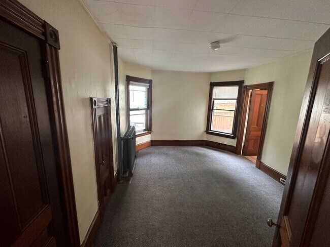 Building Photo - 81-83 Grant Street