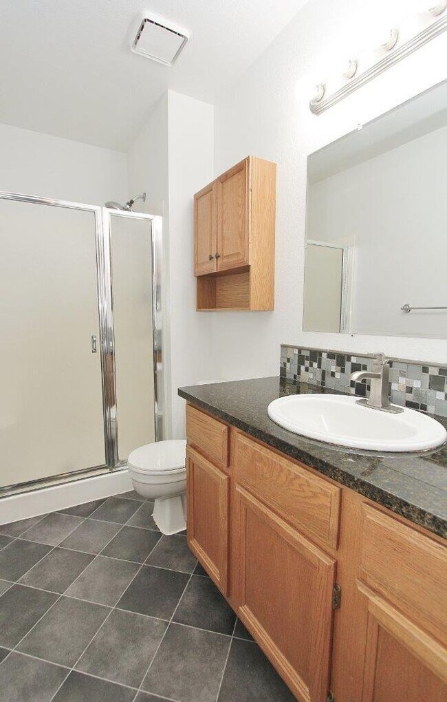 Building Photo - Single-Level Home in Quiet Neighborhood