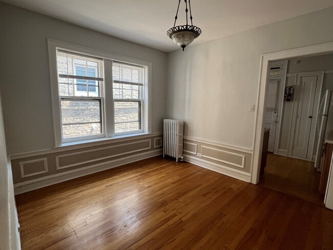 Building Photo - 1112 Grove St
