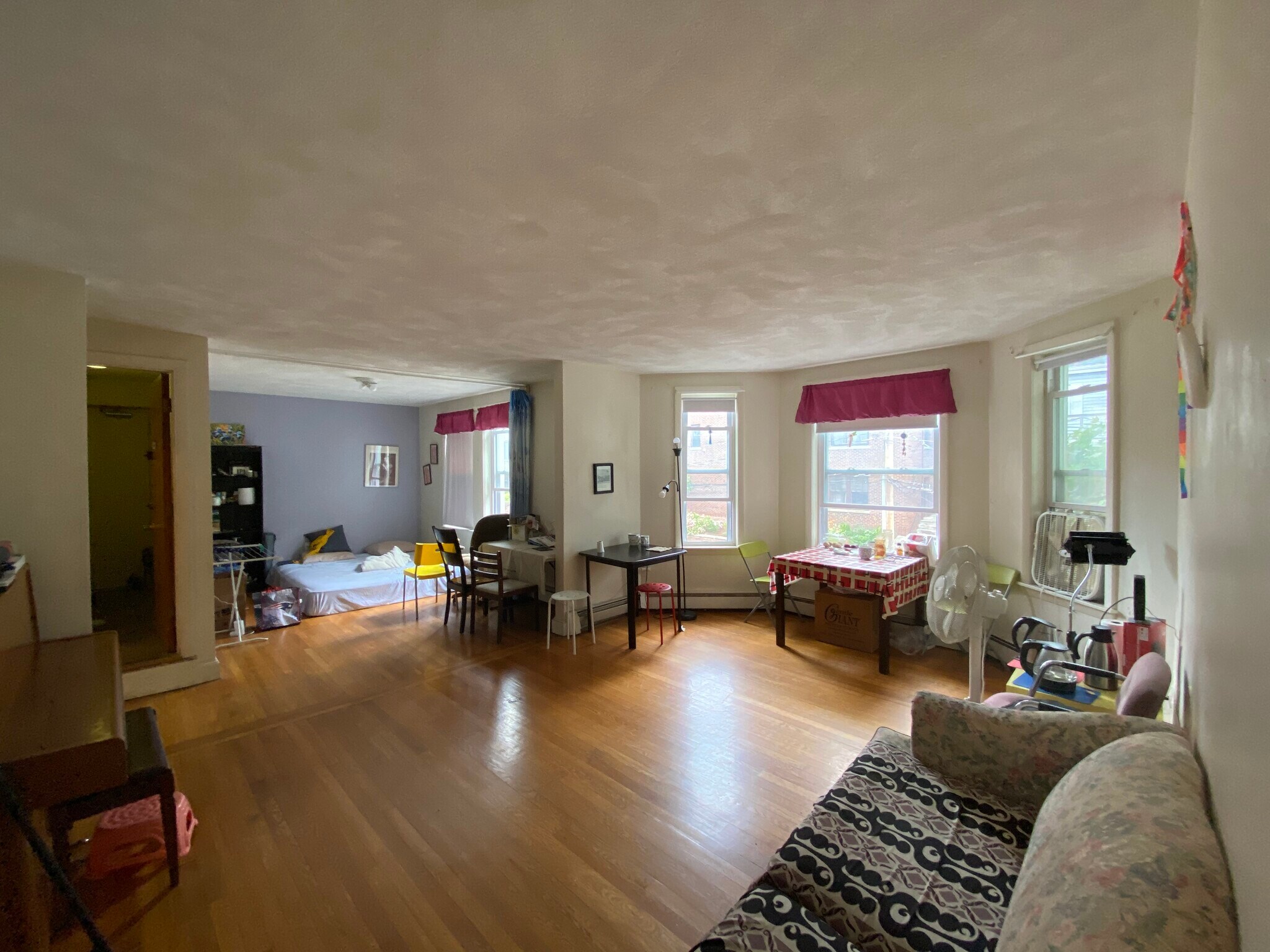 Building Photo - 306 Tappan St