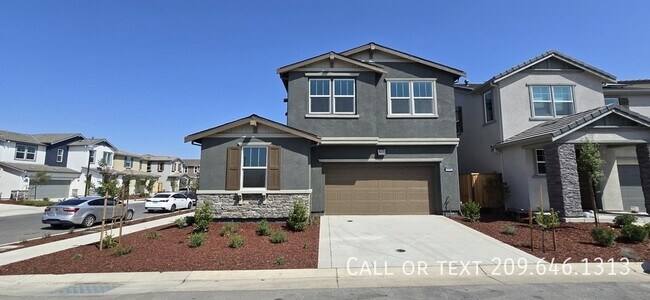 Building Photo - 1695 Placer Pl