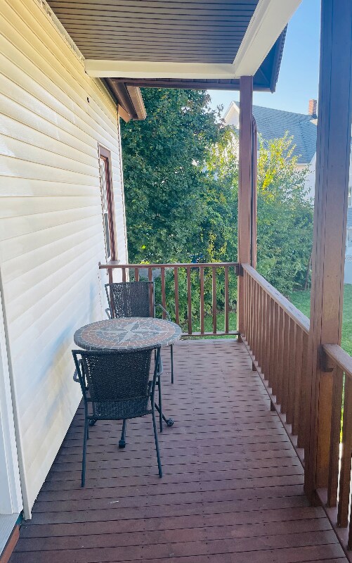 Building Photo - 634 East St