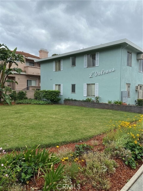 Primary Photo - 1032 Arcadia Ave
