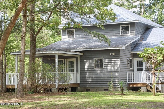 Building Photo - 806 Willbrook Cir