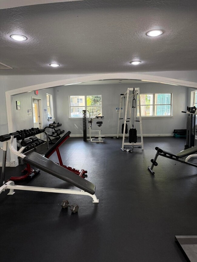 Building Photo - 8343 Lake Dr