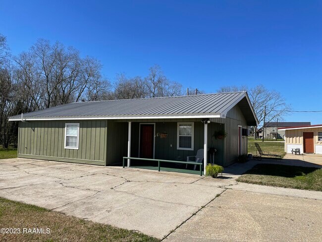 Building Photo - 6332 Roberts Cove Rd