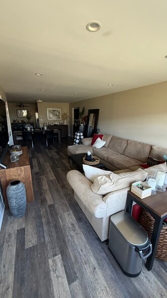 Primary Photo - 1340 Ocean Ave