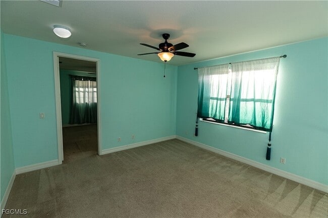 Building Photo - 11660 Meadowrun Cir