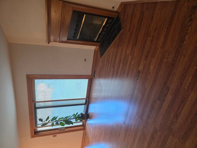 Building Photo - 4601 Olmstead Dr