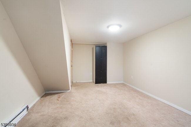 Building Photo - 118 Lexington Ave