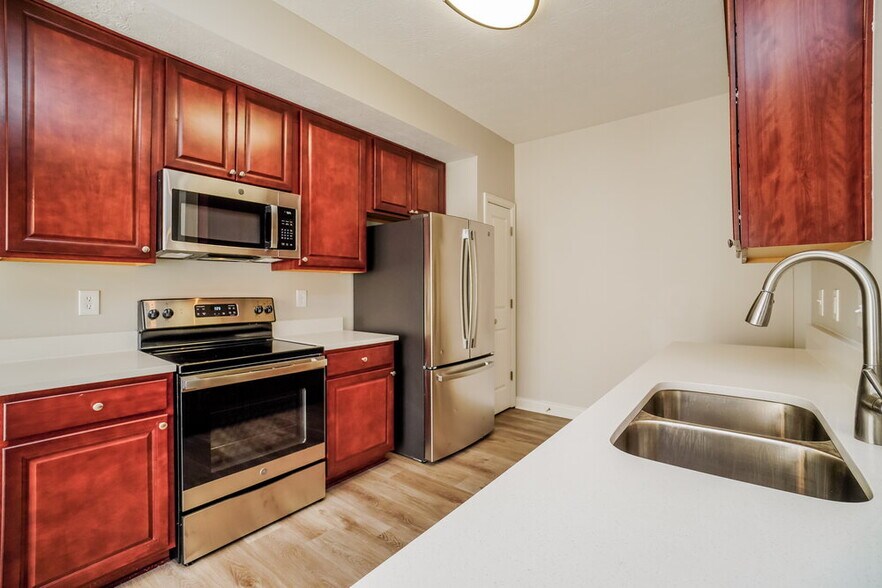 Building Photo - 2662 Aeden Dr