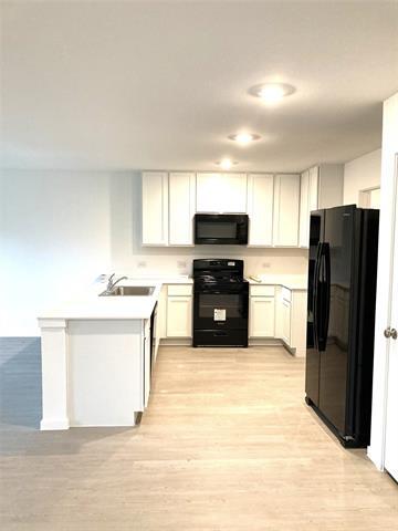Building Photo - 268 Adelina Dr