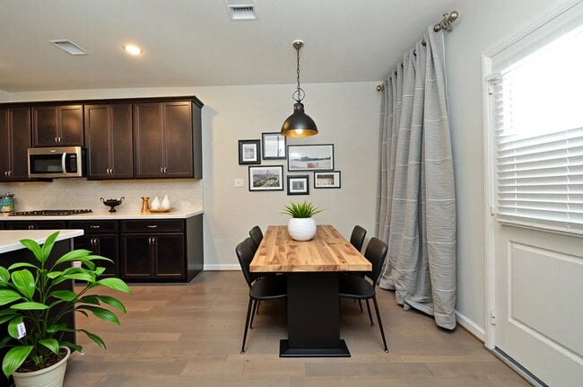 Building Photo - 8634 Marble Ter Ct