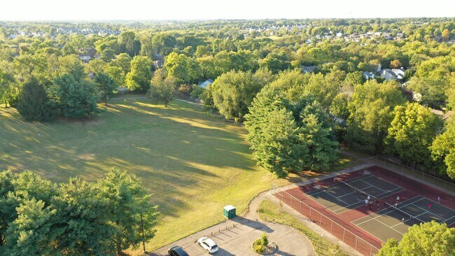 Building Photo - 4216 Kensington Garden Ct