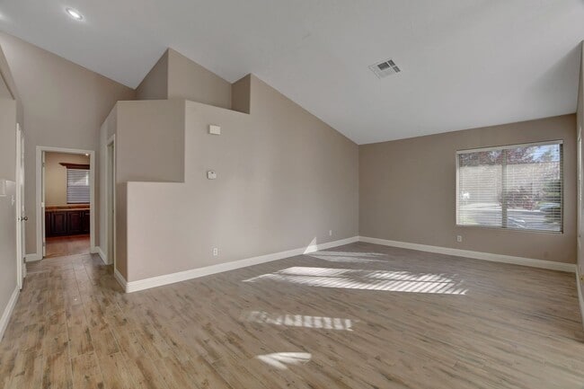 Building Photo - FOR RENT Palm Canyon