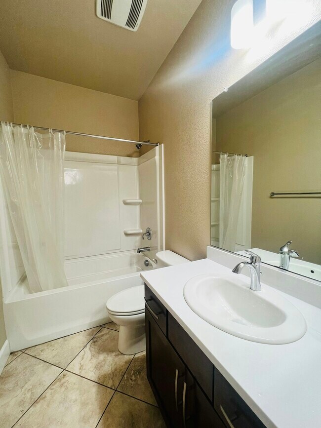 Building Photo - 4279 Trolan Ln