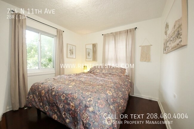 Building Photo - 744 N 11th Ave