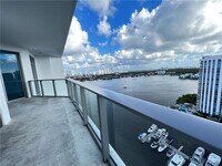 Building Photo - 17301 Biscayne Blvd