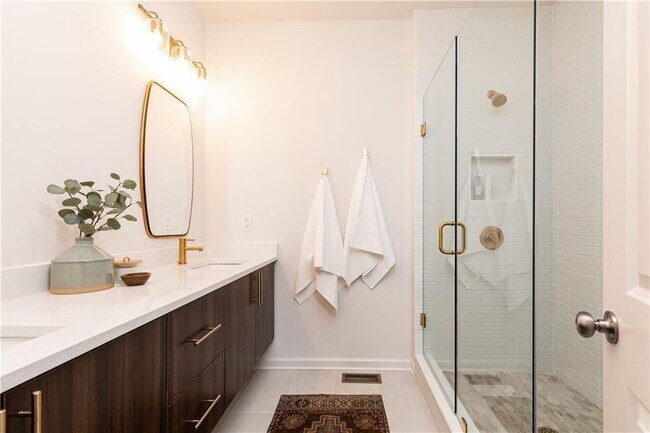 (Photos are a representation of the home for sale and that is currently under construction. Colors a - 192 Chestnut Cir