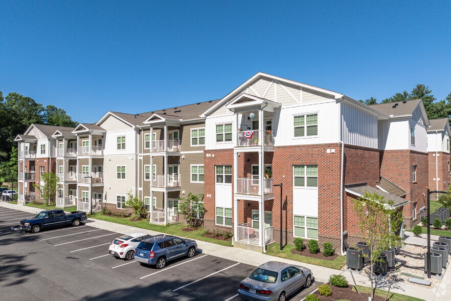 Primary Photo - 2 Rivers Apartment Homes