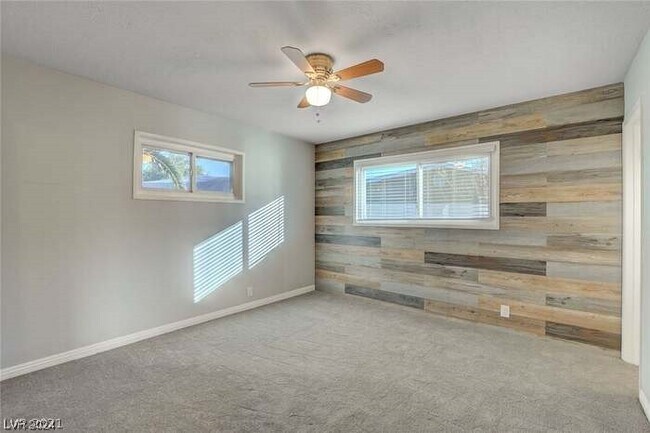 Building Photo - 4044 Pepe Cir