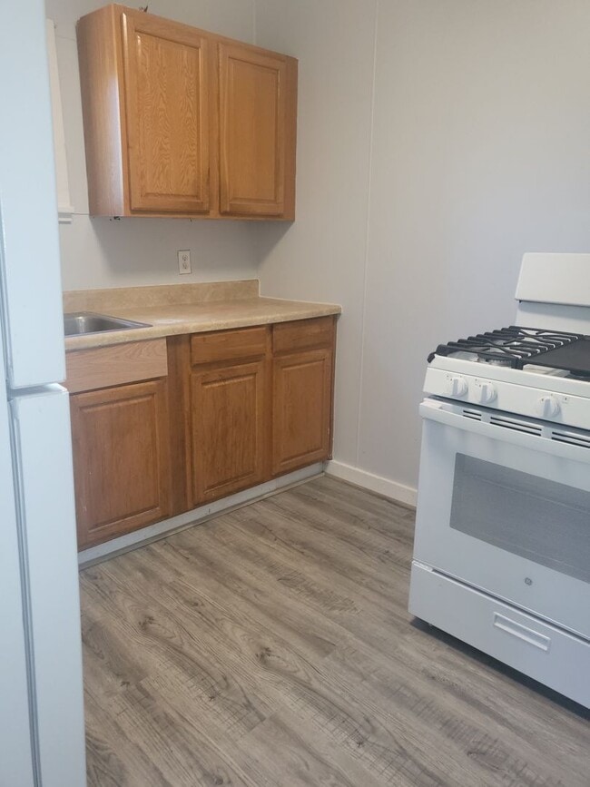 Building Photo - 2529 Jarman St