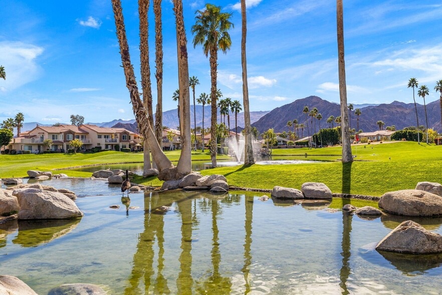 Golf Course 2 - 78129 Crimson Ct