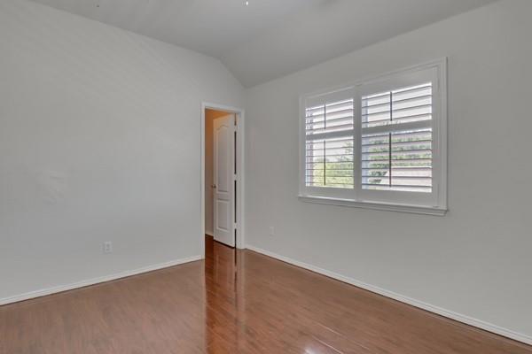 Building Photo - 1538 Cliff Creek Dr