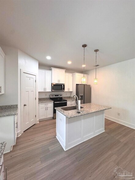 Building Photo - 5465 Abilene Ct