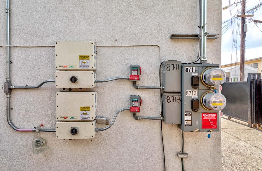 Building Photo - 8711 McKinley Pl