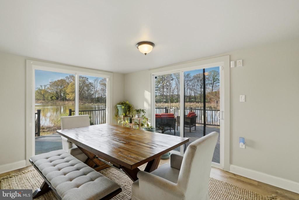 Building Photo - 37526 River Springs Rd