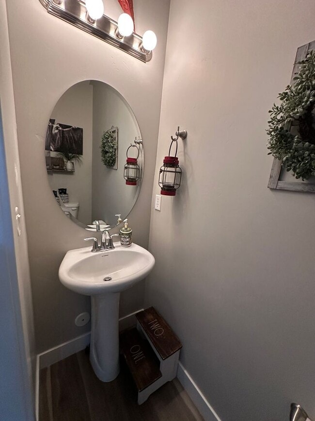 Building Photo - Three bedroom, 2.5 bath townhome