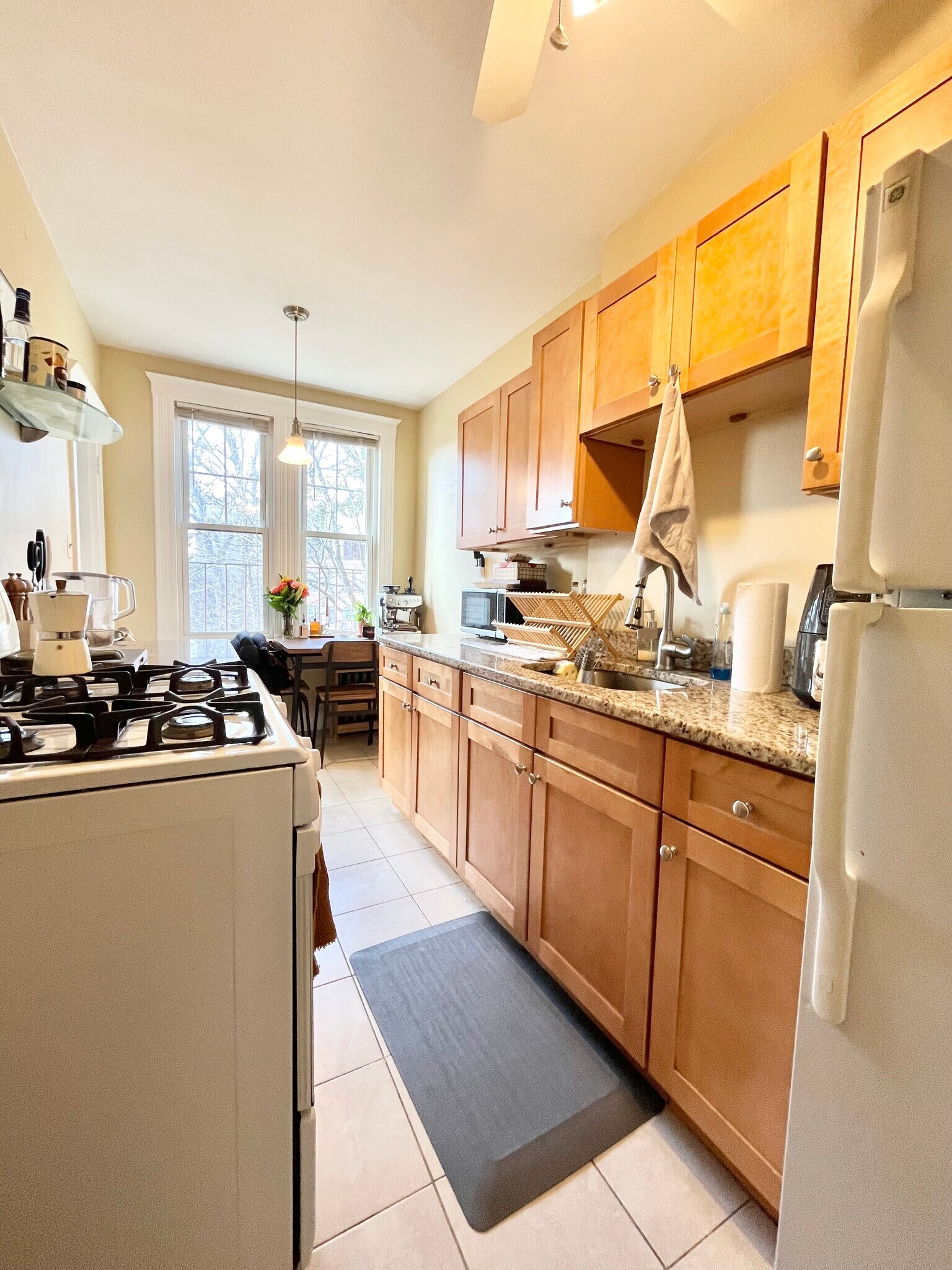 Building Photo - 32 Sidlaw Rd