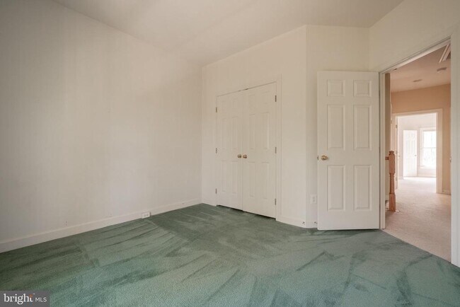 Building Photo - 9209 Point Replete Dr