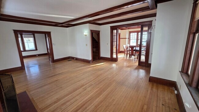 Building Photo - 46 Wachusett St