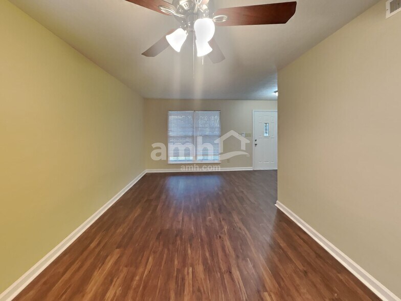 Building Photo - 5568 Alcott Ln