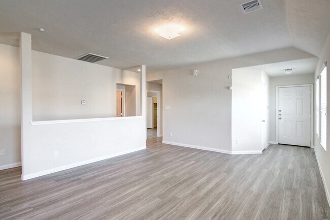 Building Photo - 12605 Rio Brazos St