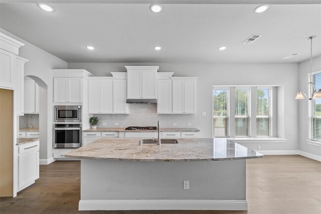 Building Photo - 138 Spanish Bluebell Dr