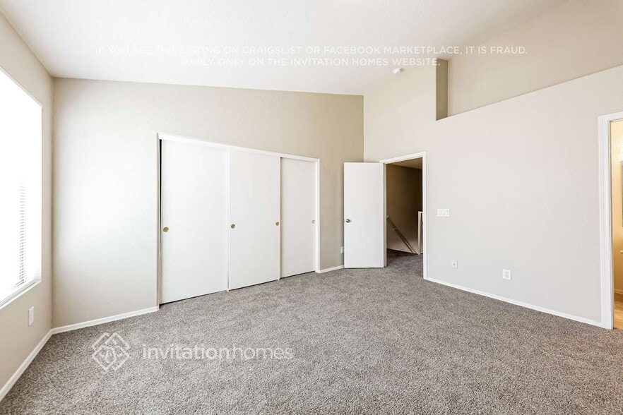 Building Photo - 7801 N 44th Dr