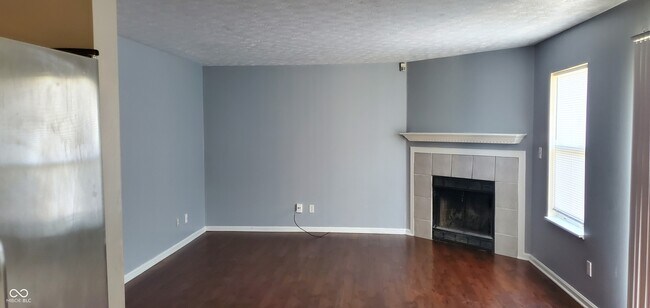 Building Photo - 10618 Sedgegrass Dr