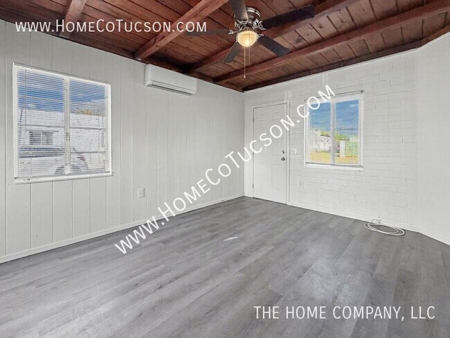 Building Photo - 4124 S 9th Ave