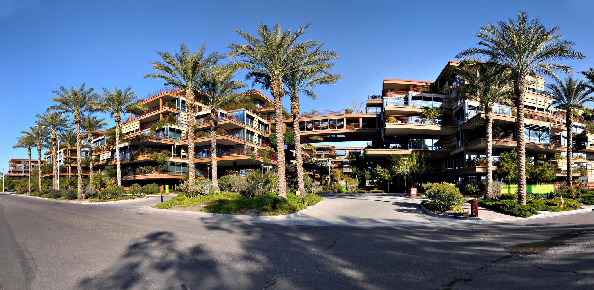 Building Photo - 7141 E Rancho Vista Dr