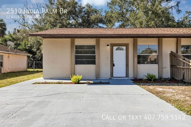 Building Photo - 2510 India Palm Dr