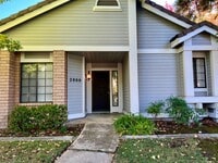 Building Photo - Beautiful 3 Bedroom Home in Roseville
