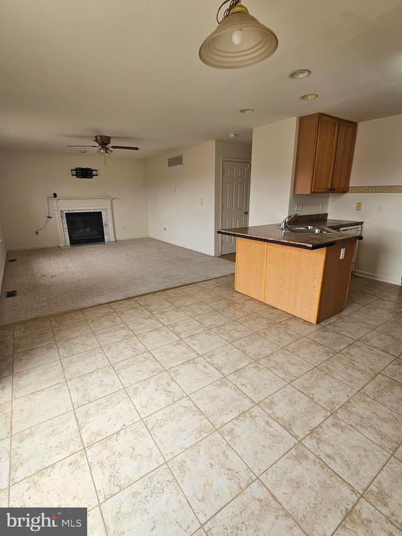 Building Photo - 830 Woodline Dr