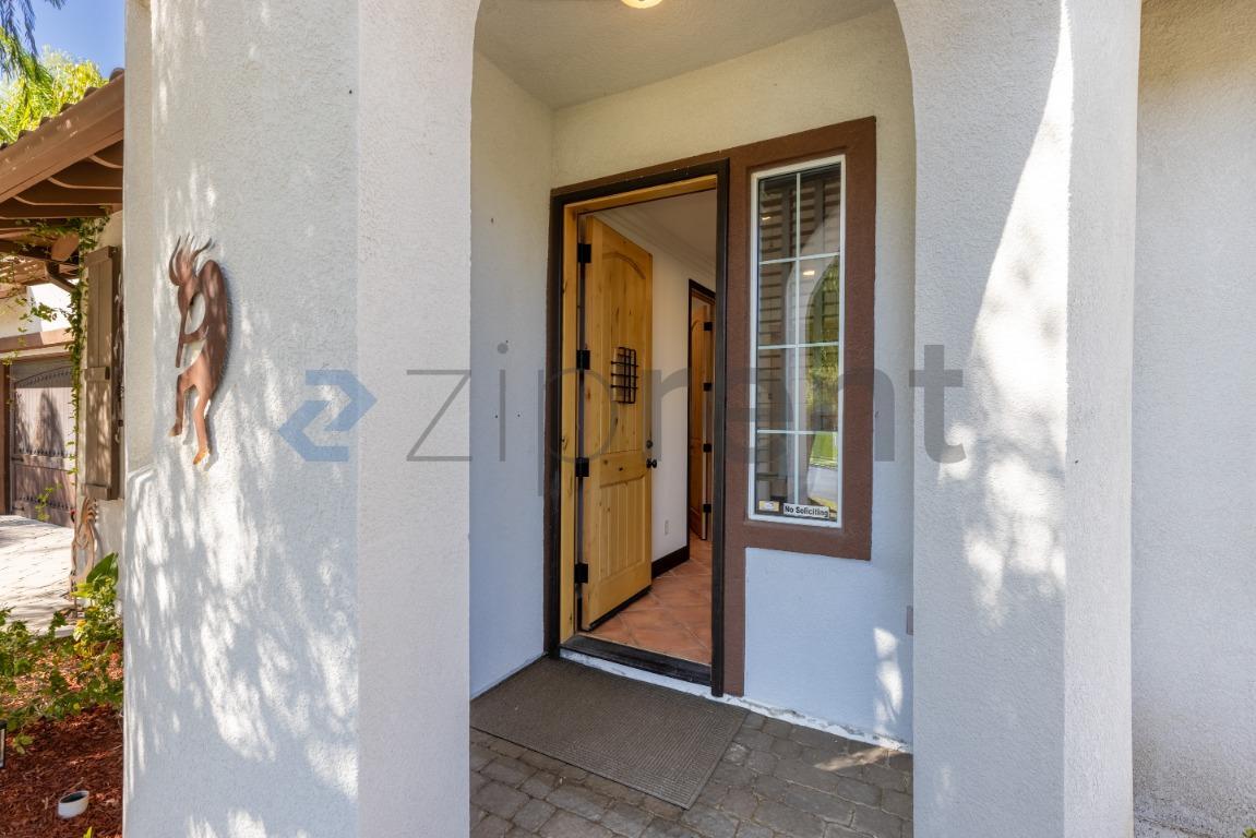 Building Photo - 1485 Clearview Cir